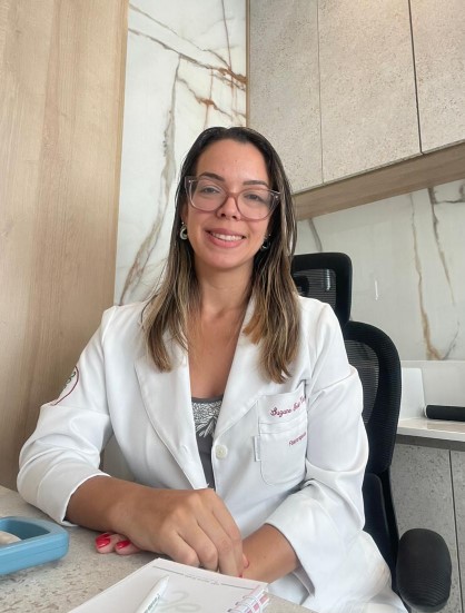 Suzane Fontes — Fisioterapeuta responsável pela Fortaleza Clínica Integrada